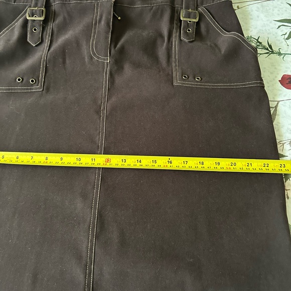 Suede look vest and skirt set - Picture 4 of 6